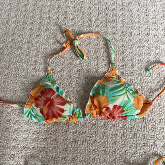 Old Navy Bikini - Picture 2 of 7